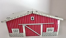 OHIO ART/SUPERIOR SMALL TIN BARN -GOO/VERY GOOD - MUST SEE TIN BUILDING