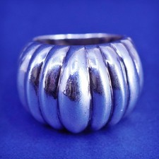 Size 6.5, vintage minimalist, Sterling 925 silver handmade ribbed ring band