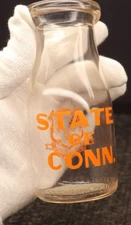 Vintage HALF PINT MILK BOTTLE  State of Conn Connecticut Dairy Farm