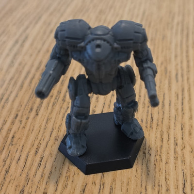 BattleTech MechWarrior Night Gyr Painted Miniature on Hex Base 1999