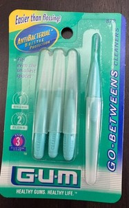 Butler G U M Go-Betweens Antibacterial Cleaner  4 Brushes 