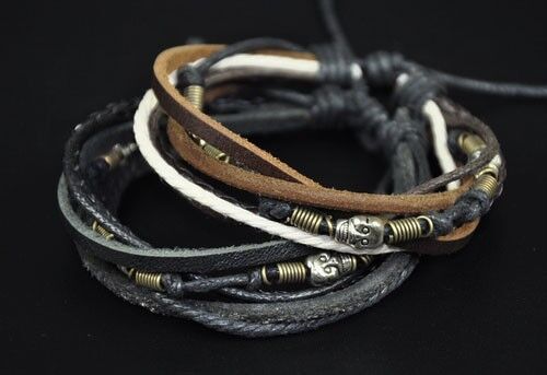 Lote de 2 piezas Pulsera Pulsera Pulsera Calaveras Cool Vintage Cuero Cáñamo C24 - Imagen 1 de 4