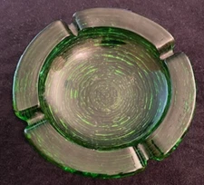 VTG 60s MCM Anchor Hocking Soreno Green Glass Ashtray Ripple 4-Slot 6.25 ” Round