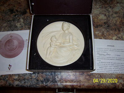 1984 STUDIO DANTE TENDER MADONNA Alabaster Italy 3D Alberto Santangela Plate