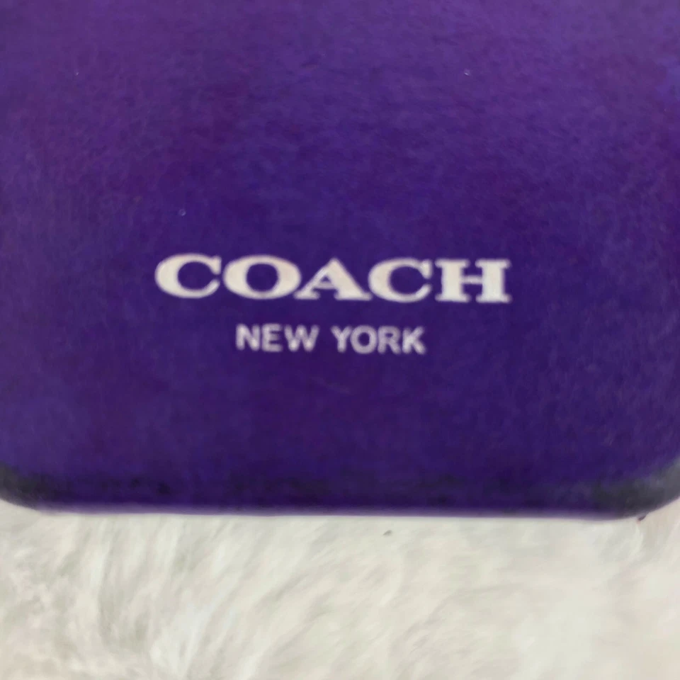 Funda de cuero Coach Legacy para iPhone 4, violeta, #63897, original $78 Foto 2 de 4