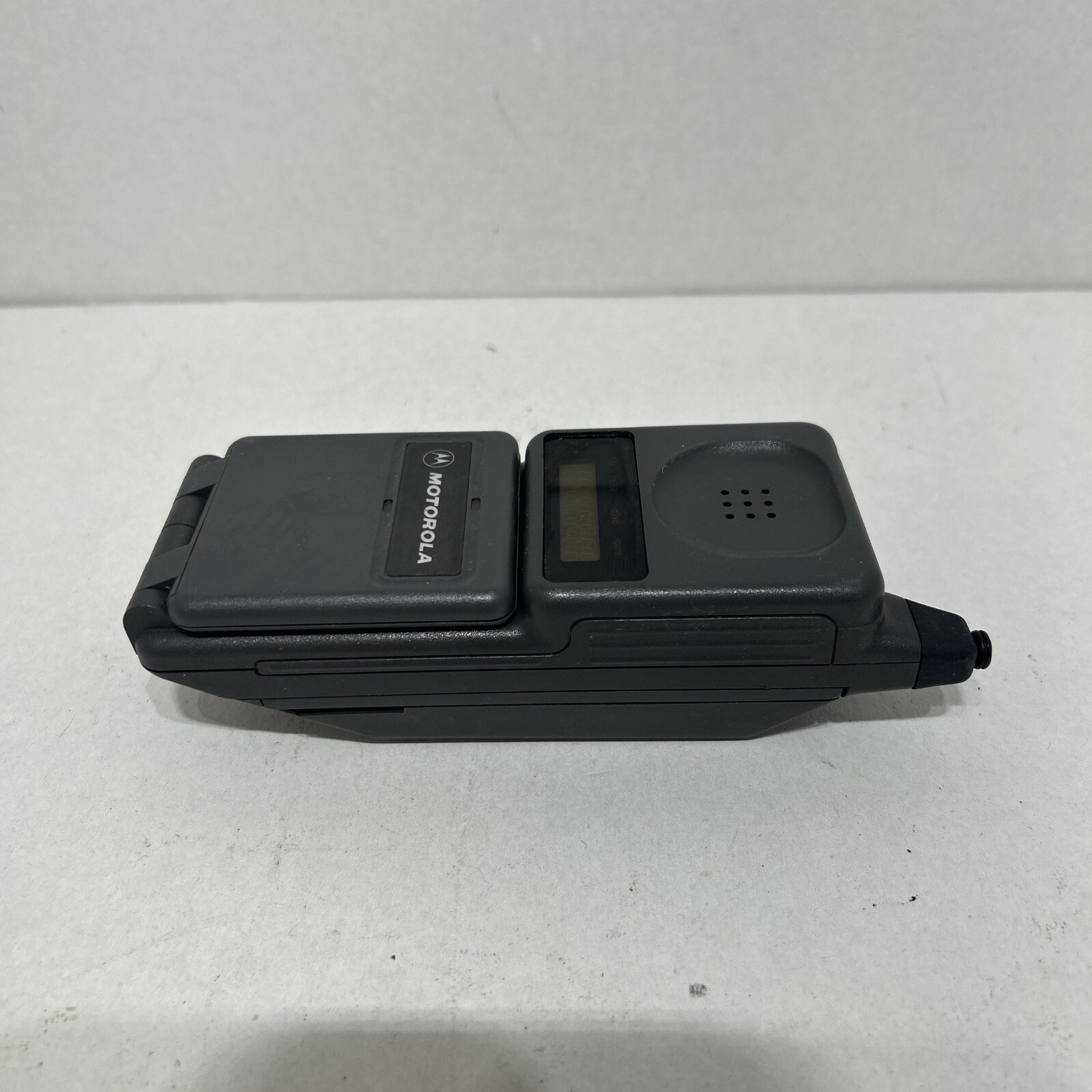 Vintage Motorola Digital Personal Communicator Flip Cell Phone. Cell