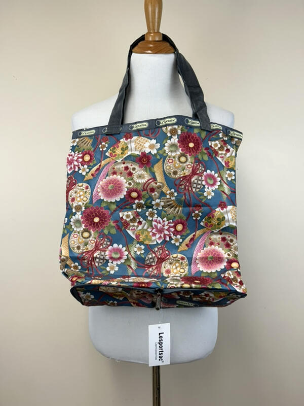 ★LeSportsac★ Spectator Ice Water Large Web Book Tote Bag 3 LeSportsac Spectator Ice Water Large Web Book Tote - Blue