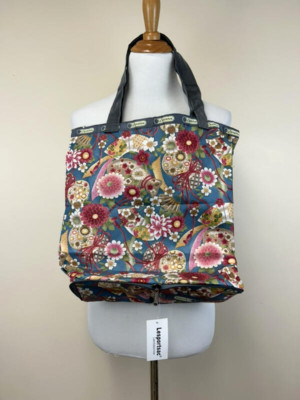 【LeSportsac】FAVORITE FLORAL EVER TOTE★関税込★ LeSportsac】FAVORITE FLORAL EVER TOTE☆関税込☆ $_12.JPG
