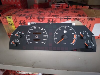 Alfa Romeo 155 Bild Instrumententafel