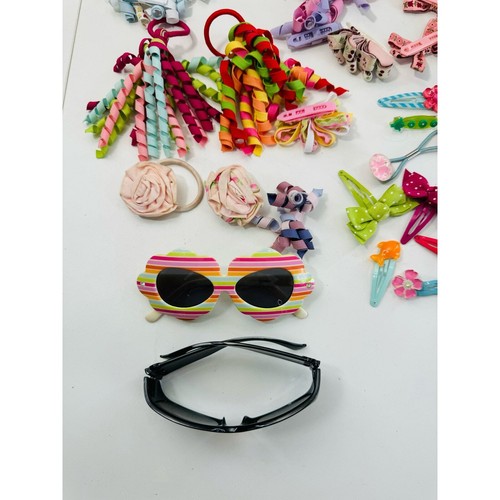 VINTAGE GYMBOREE Hair Accessories LOT 32 Pieces Sunglasses Bows Curls Barrette - Picture 6 of 9