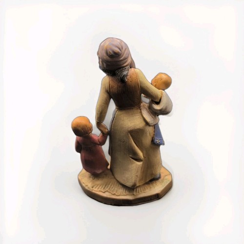 Fontanini Roman Rebekah Aram Adel Figure 5" Collection Nativity with box & card - Picture 8 of 8