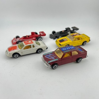 Yatming Lot Of 5 Cars Ford Mustang, BMW 320i, Thunderbird, 2 Formula 1 Cars