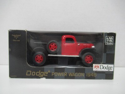 New Ray 1946 Dodge Power Wagon Pickup Truck 1:32 Scale