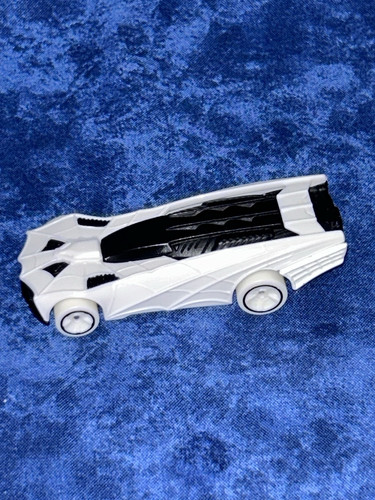 Hot Wheels 2016 Marvel Comics Limited Edition Spider Man Web Car - White