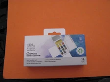 Brand New-Winsor & Newton Cotman Watercolor Field Pocket Set ,12- 1/2 pans /14pc