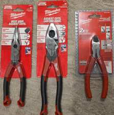 Milwaukee 8 in Long Nose Pliers Red/Black/9in...