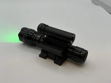 Green LED Hunting Light Predator Flashlight w/Red Laser