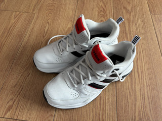 adidas Unisex Strutter Schuh Cloud White Core Black Active Red 44 2/3 EU