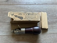 C.A. vintage Myers Combinazione Cucito Pelle Cucito Awl Scatola Originale e Istruzioni