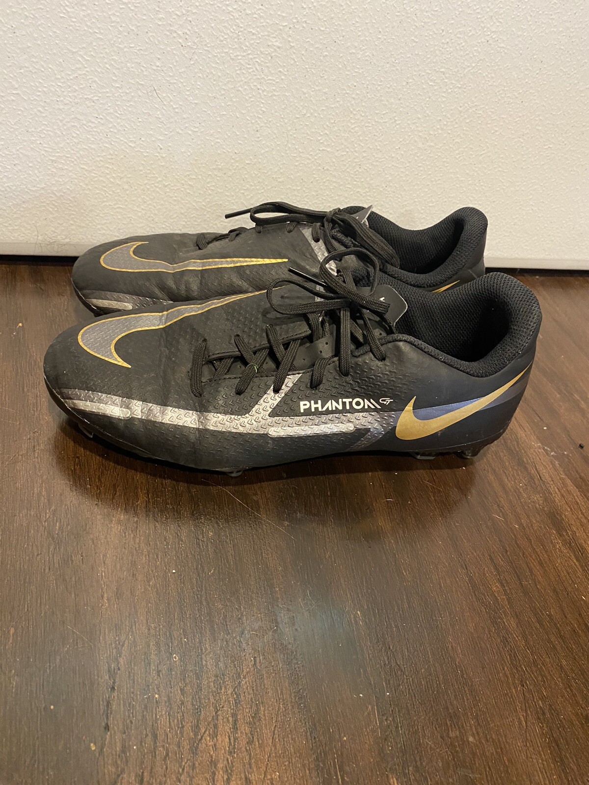 Kids Black Nike Phantom Soccer Cleats Size 6Y DC0812007. B eBay
