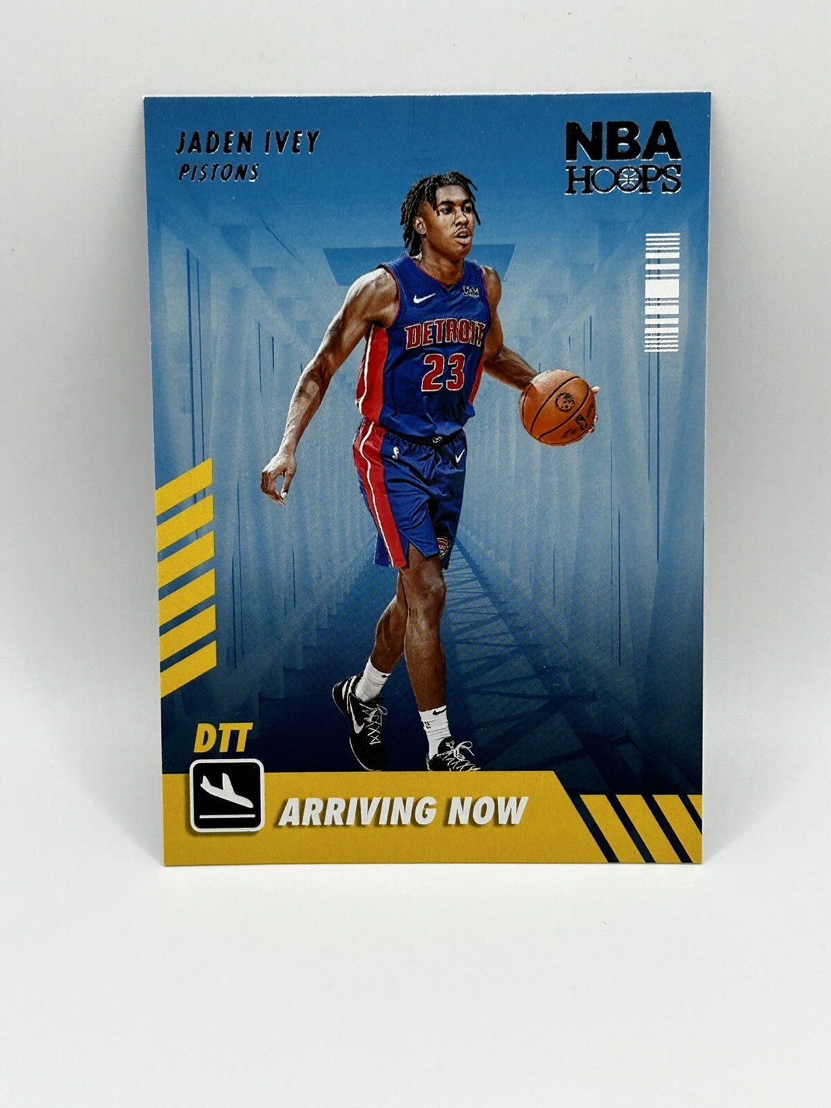 2022 Hoops Arriving Now #5 Holo Jaden Ivey Rookie Detroit Pistons