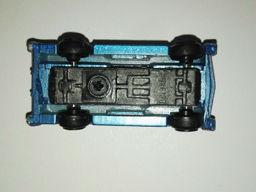 Micro Machines Galoob 1994 Lincoln 56 Continental Mark II (Blue) Very rare - Imagen 8 de 9