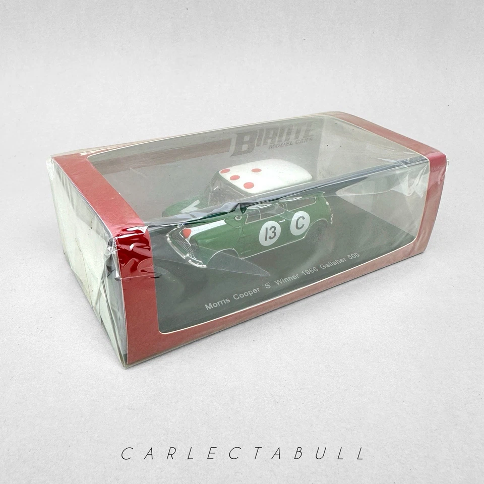 BATHURST WINNERS 1966 Bob Holden & Rauno Aaltonen Morris Cooper ‘S’ 1:43 - Image 4 of 4