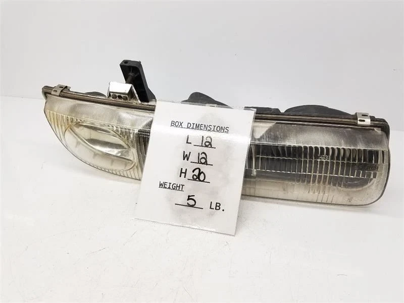 Passenger Right Headlight Sedan Fits 96-99 Saturn S Series OEM - Image 3 of 4