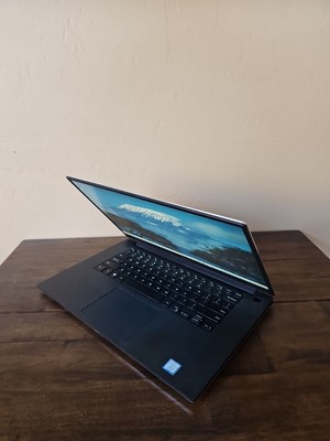 Dell XPS 7590 Laptop i7 9750H 2.60GHZ 15.6'' UHD 16GB 1000GB NVMe GTX 1650 Win 11