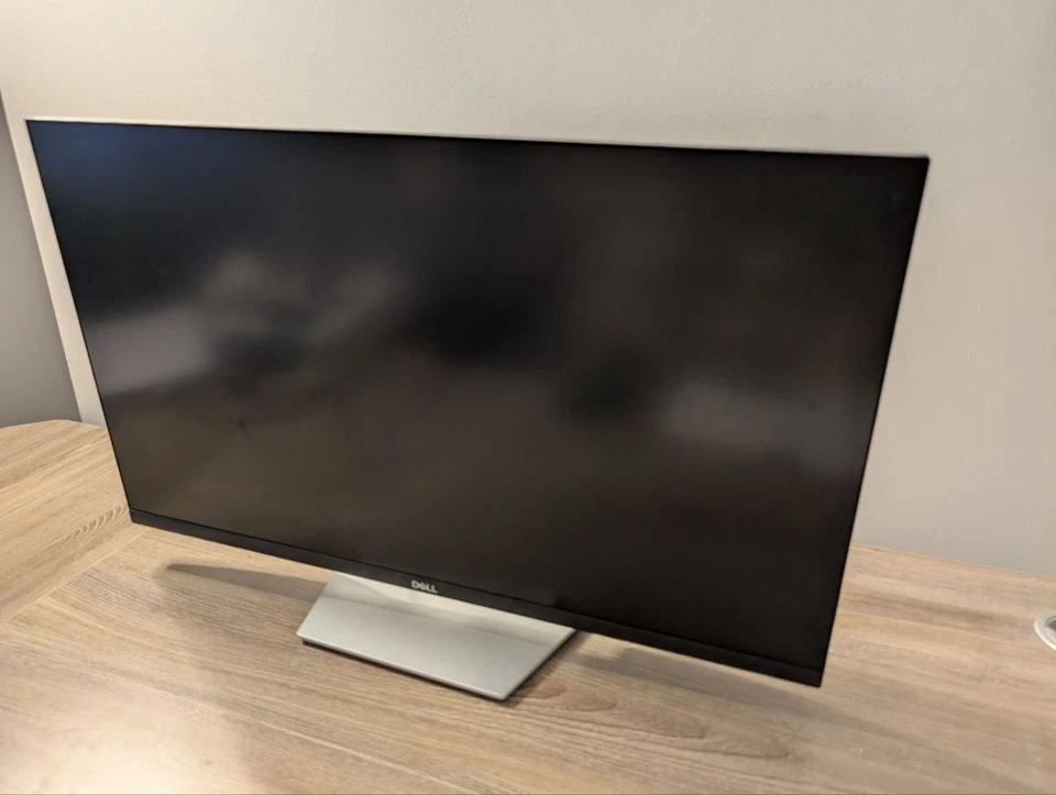 Dell S2722QC 27 inch 4K UHD Monitor - Platinum Silver - Image 4 of 4