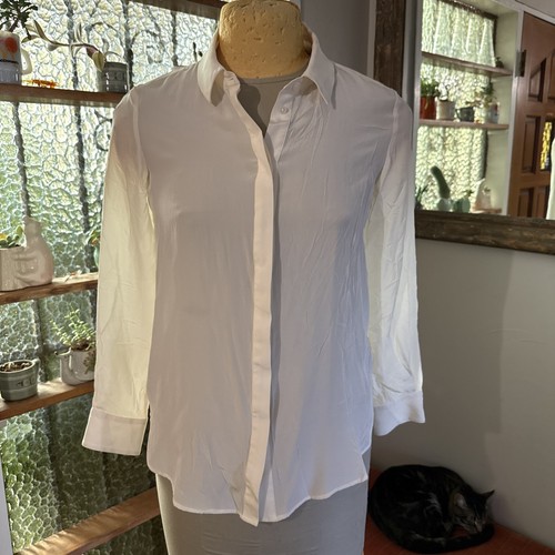 Boden Damen Shirt UK 12 US 8 Creme 100% Seide Langarm Capsule Wardrobe LESEN
