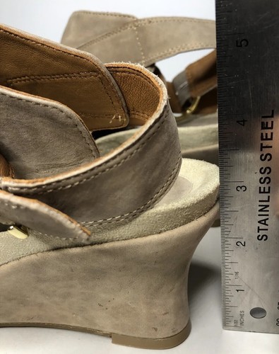 Earthies Santo Taupe Suede Leather Ankle Wedge Booties Women’s sz 10B US/41EU - Picture 9 of 20