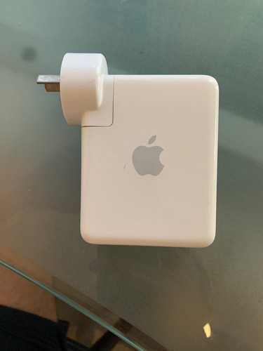 Apple Airport Express A1088 Base Station GRouter, Wifi, 2.4GHz & 5GHz Band - Picture 4 of 8