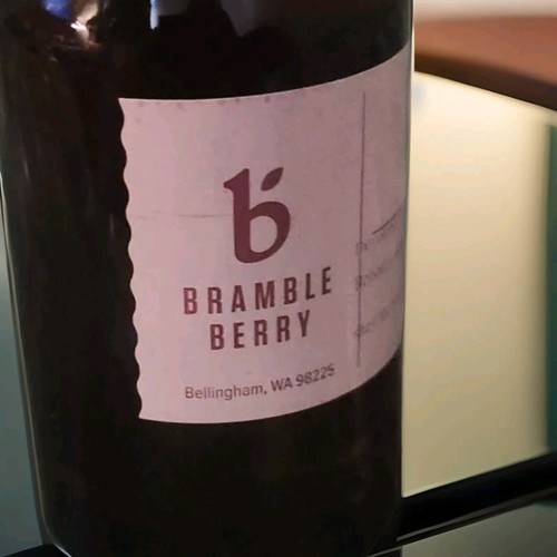 Bramble Berry Fragrance Oil Pure Honey 2oz Bottle Preowned Used - Picture 4 of 4
