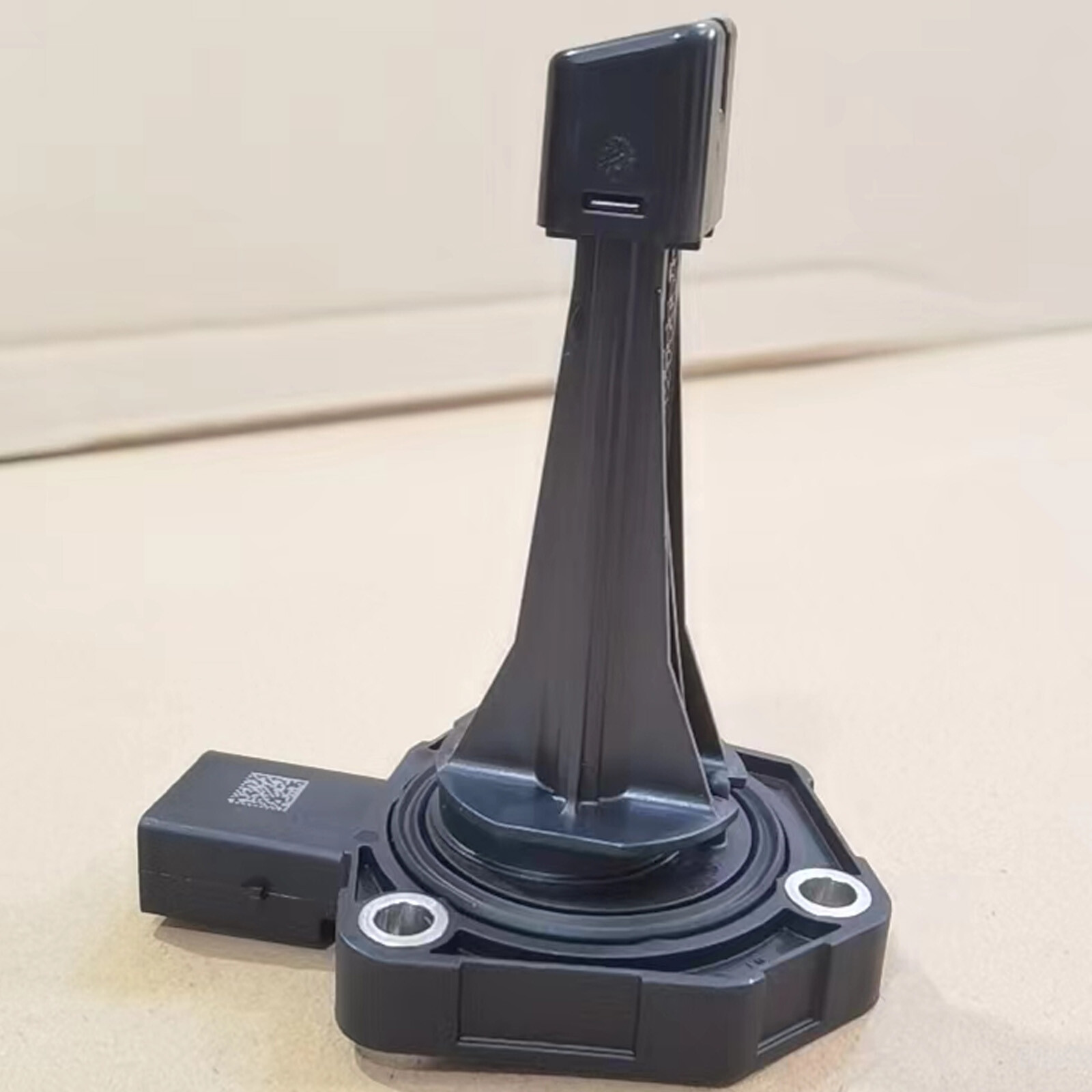 OEM 215902A100 Engine Oil Level Sensor For Hyundai i40 i30 Santa FE