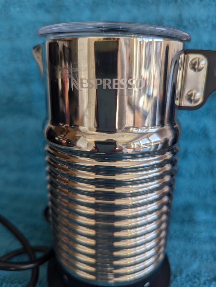 NESPRESSO Aeroccino 4 Milk Frother Silver ORIGINAL BRAND NEW
