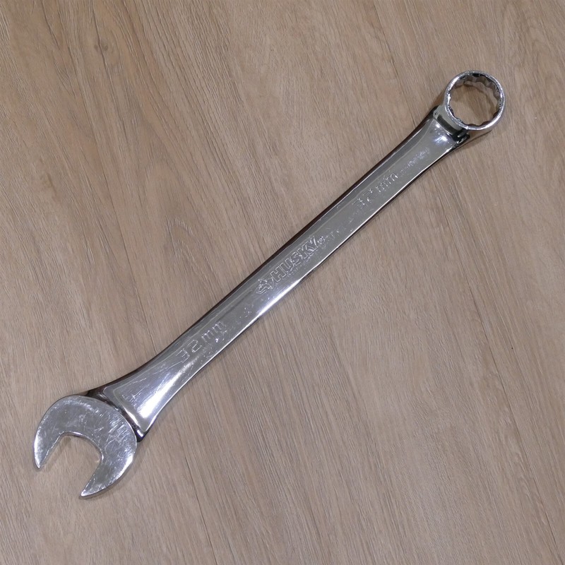 Husky Large 12-Point Combination Wrench 32mm ~ 17" long ~ New Open Box