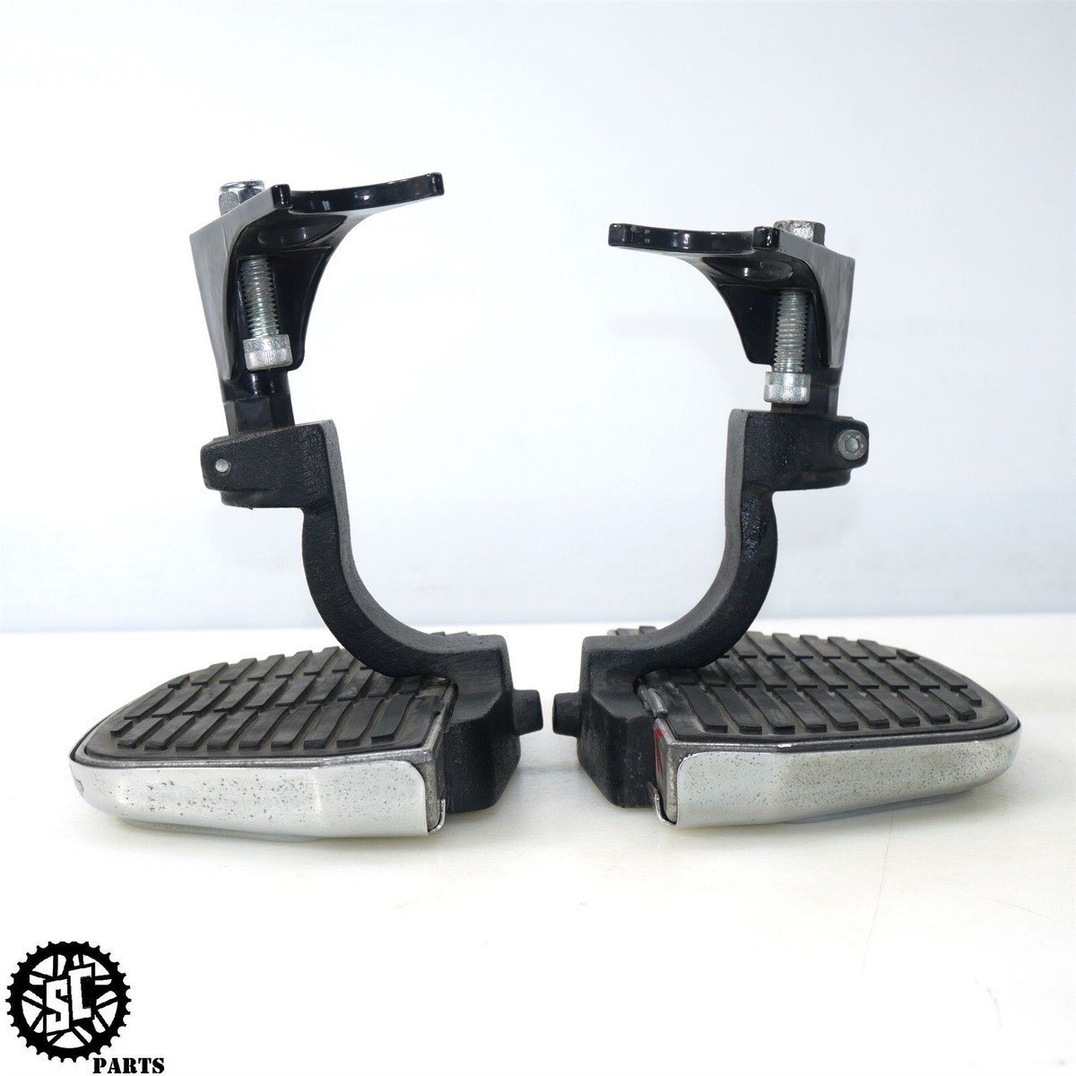 Harley-Davidson Passenger Footboard Kit Harley Softail