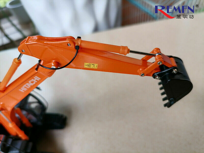 1/50 HITACHI ZAXIS ZX250LC-5 Diecast Vehicle Excavator