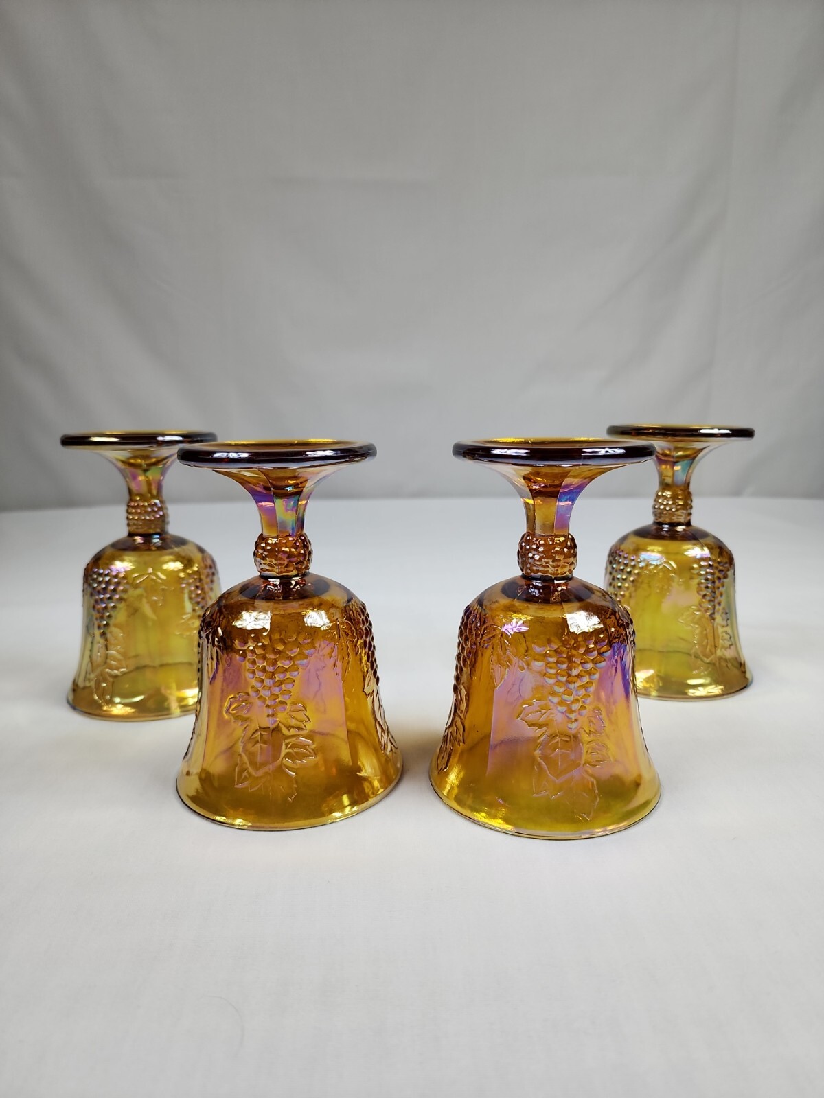 Vintage Gold Iridescent Indiana Carnival Glass Goblet Harvest Grape Set Of 4