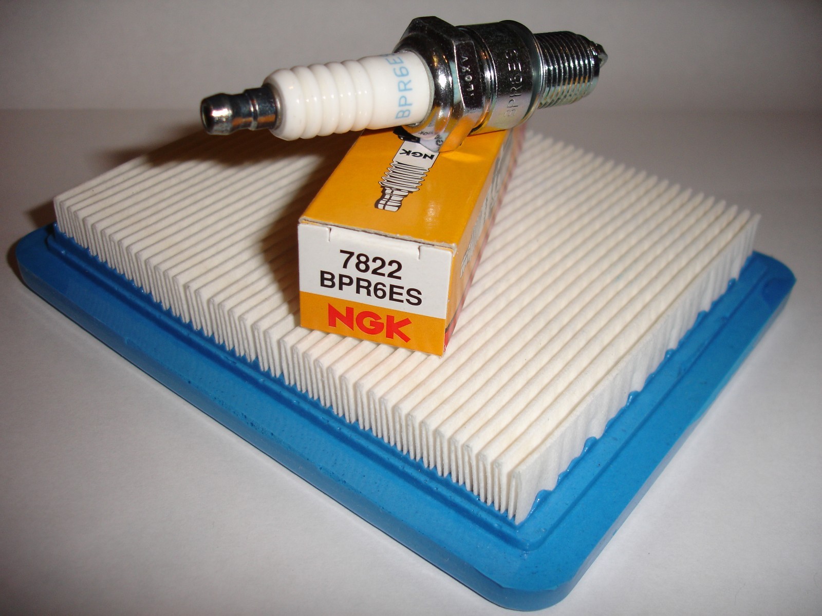 Air Filter & Spark Plug fits Honda IZY Lawnmowers hrg eBay