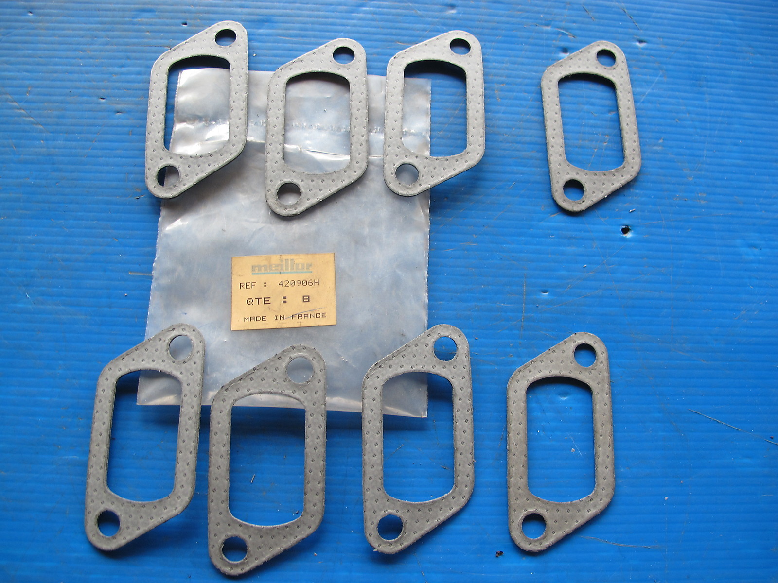 8 joints de collecteur d'échappement Meillor pour stopper les fuites de gaz sur Peugeot 305 Break et Berline