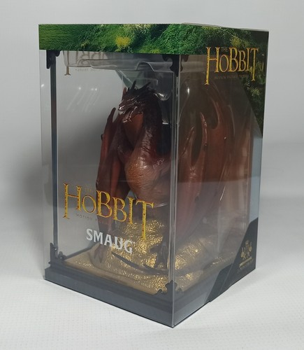 THE NOBLE COLLECTION LOTR THE HOBBIT - SMAUG DRAGON 7'' STATUE w/ ACRYLIC CASE - Picture 12 of 16