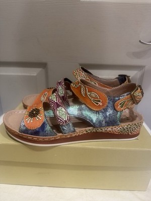 L'ARTISTE SUMACAH SANDAL Camel Multi 8.5 Leather Shoes New In Box