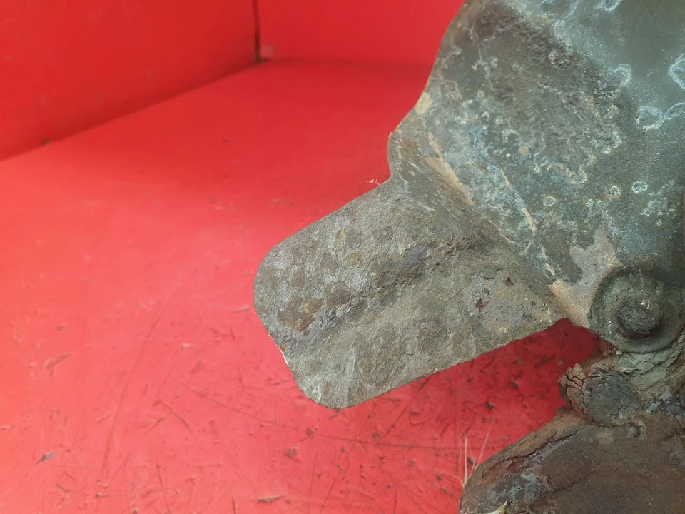 VOLKSWAGEN FOX BUJE LADO DEL PASAJERO DELANTERO LADO CERCANO LH 2008 Foto 3 de 4