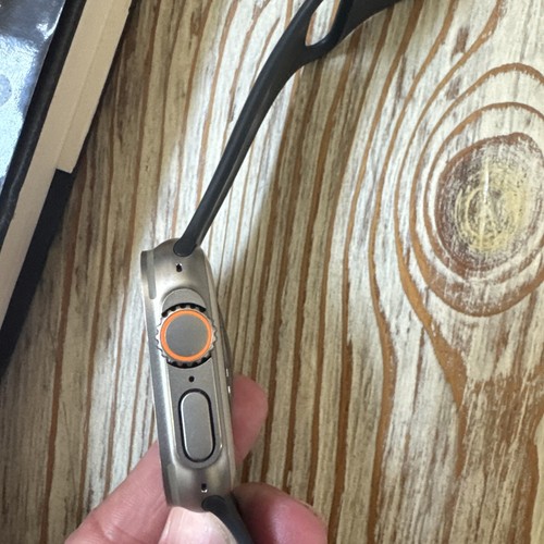 Apple Watch Ultra- 1st Generation 49 mm GPS LTE - Zdjęcie 2 z 7