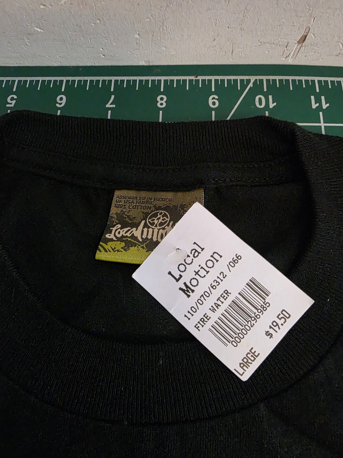 Local Motion T-Shirt Men's Size L Classic Y2k Surf Hawaii Logo Graphic Black Vtg