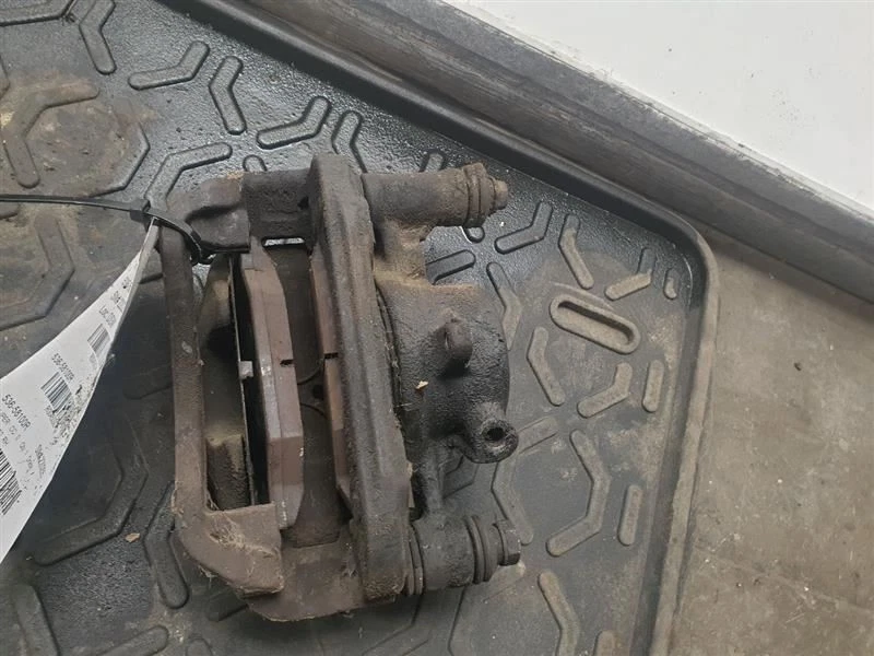 Pinça dianteira direita do passageiro 1 tonelada compatível com 85-88 TOYOTA PICKUP - Imagem 4 de 4