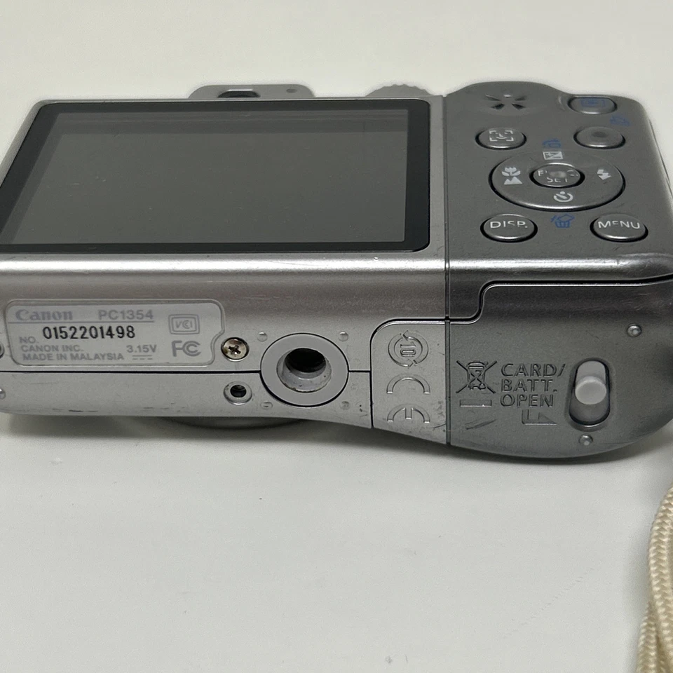 Canon PowerShot A1100 IS 12.1MP Digital Camera Silver PARTS ONLY LENS ERROR - Image 4 of 4
