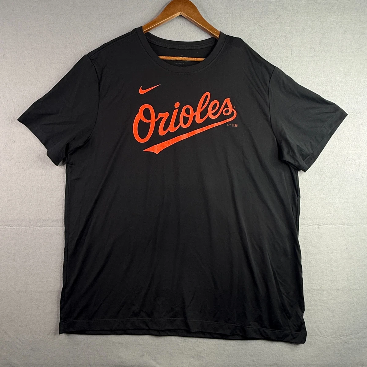 T-Shirt Majestueux Jeunesse Baltimore Orioles Adam Jones #10